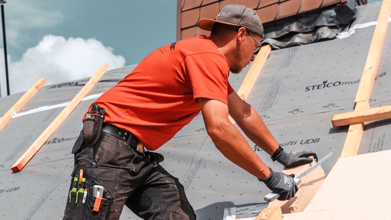 Dachsanierung in Göttingen und Umgebung als Leistung der Firma Dachteam Bock GmbH und Co KG