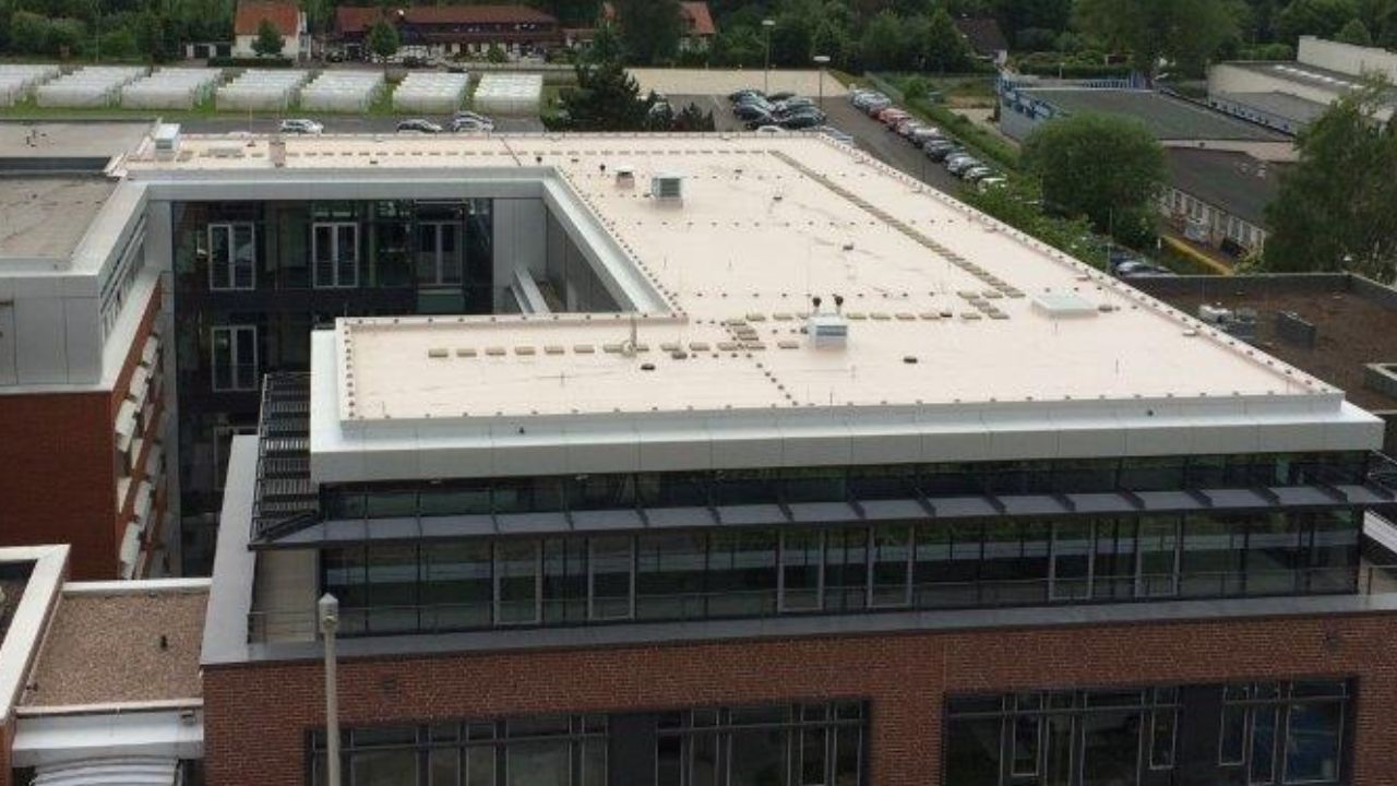 Industriebedachung für Krankenhäuser